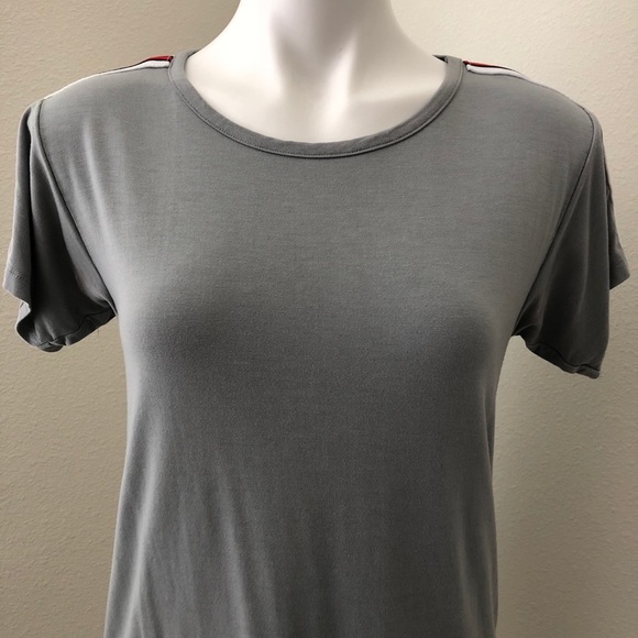 Don’t Ask Why (AEO) Gray Tee One Size - Picture 3 of 11